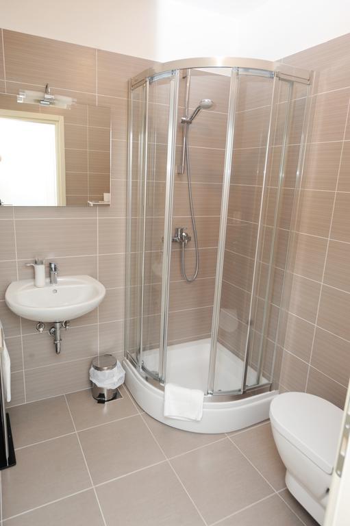 Aurora Apartments Sibenik Bilik gambar